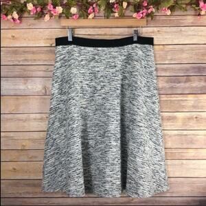 J.McLaughlin Tweed with Gold Metallic Thread Skirt